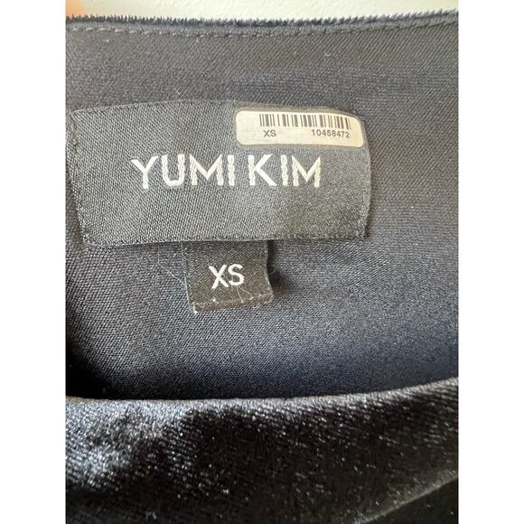 Revolve Yumi Kim Velvet Cropped Jumpsuit Black Velvet Womens Size XS, Classic - Picture 4 of 7